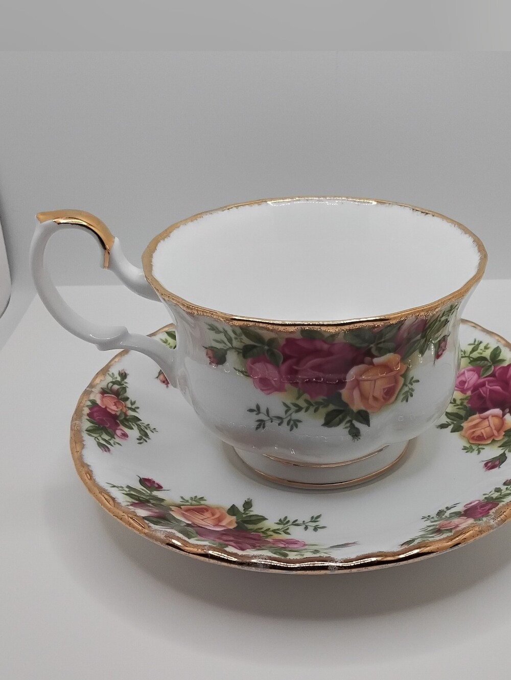 Vintage 1962 Royal Albert Old Country Roses China Tea/Coffee Cup and Saucer Set